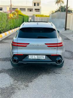 جنسس GV70